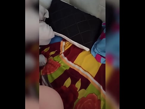 ❤️ Mnzanga amene ndimagona naye amakhala yekha kunyumba chifukwa mwamuna wake amapita kutchuthi ndipo ndimatenga mwaiwo kumuseweretsa ndikudzaza matako ake ndi mkaka. Zolaula pa ife% ny.pornosexphoto.ru% ❌️
